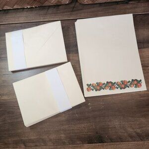 Vintage Hallmark Designed 6"x8" Paper and 4"x6"‎ Envelopes Made in USA Peaches